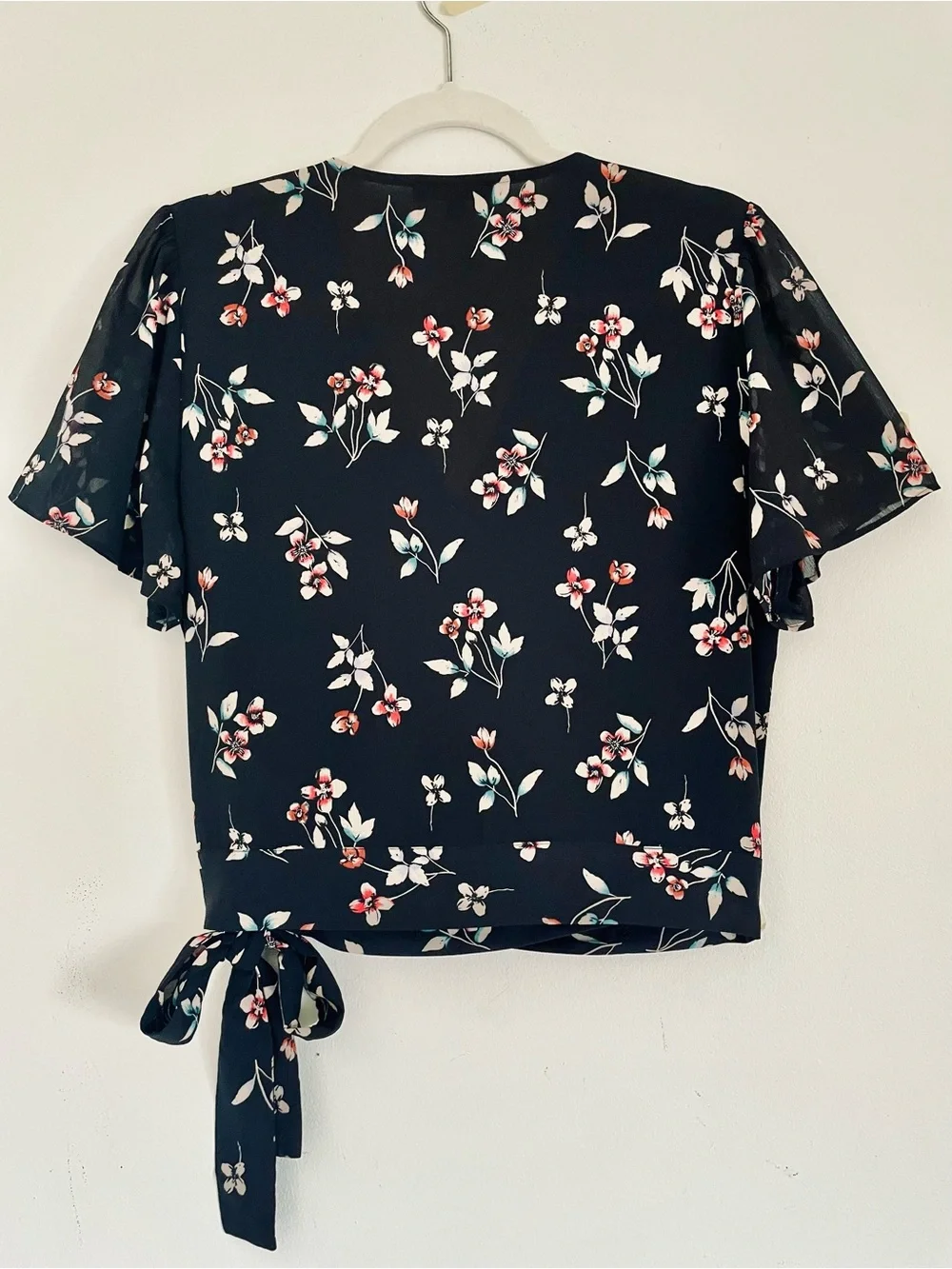 Madewell Botanical Print Wrap Top Blouse in True Black Size S EUC